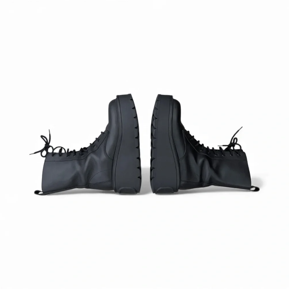 Valentino Garavani VLOGO AR2 Platform Boots Women's Size 40 (US 10)